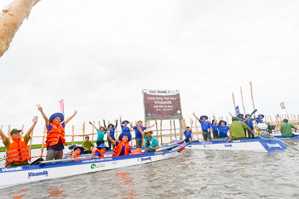 Đội ngũ nhân sự trẻ được cho sẽ tạo sức bật mới cho doanh nghiệp sữa tỷ đô trong giai đoạn mới.