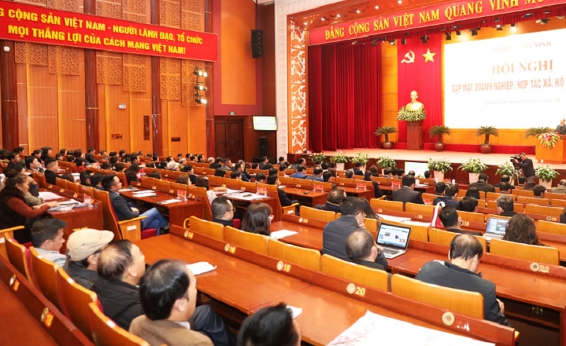 Hội nghị gặp mặt doanh nghiệp, hợp tác xã, hộ kinh doanh (Ảnh: Báo Quảng Ninh)