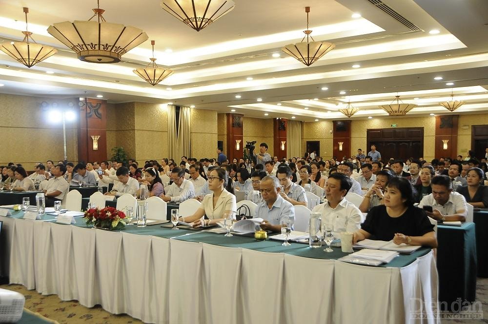 Hội nghị thu hút đống đảo các doanh nghiệp tại TP.HCM và các địa phương tham dự.