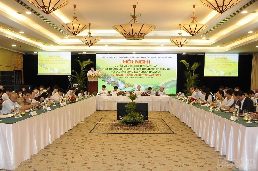 Hội nghị: Sơ kết các hoạt động hợp tác phát triển kinh tế - xã hội giữa Thành phố Hồ Chí Minh với các tỉnh vùng Tây Nguyên năm 2023 và triển khai các hoạt động năm 2024.
