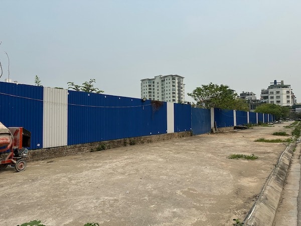 Dự án nhà ở xã hội tại ô đất NO1 Khu đô thị mới Hạ Đình được UBND Thành phố Hà Nội giao cho Liên danh Công ty Cổ phần Xây dựng lắp máy điện nước Hà Nội - Haweicco, Tổng Công ty Đầu tư phát triển hạ tầng đô thị UDIC - Công ty TNHH Một thành viên và Công ty Cổ phần Xây dựng và phát triển nhà DAC Hà Nội làm chủ đầu tư