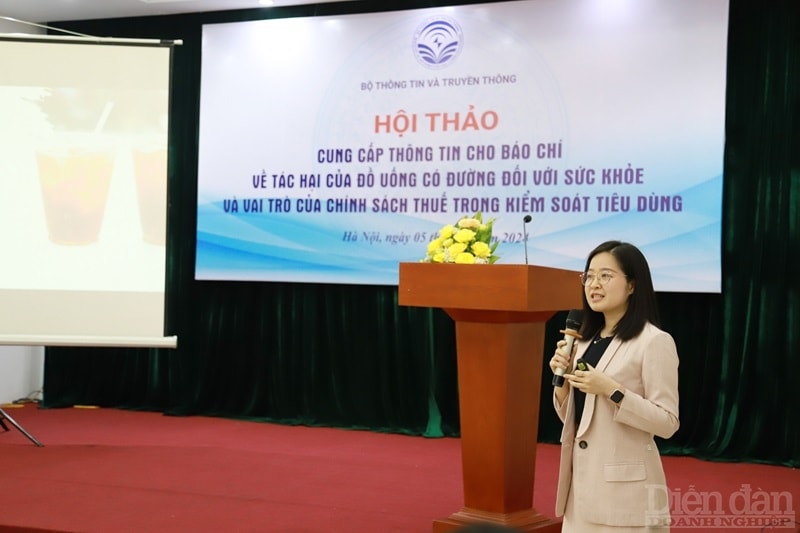 Các chuyên gia về sức khỏe chia sẻ những vấn đề liên quan đến đồ uống có đường và sức khỏe tại hội thảo