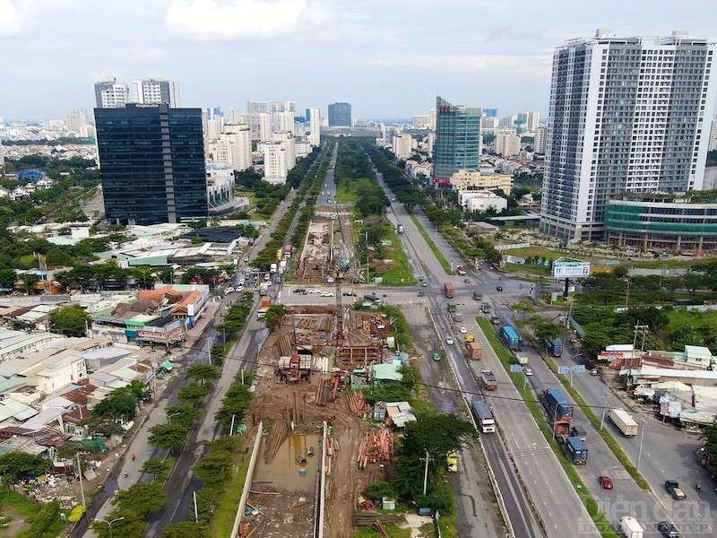 tăng cường công tác kiểm tra, đôn đốc Nhà thầu Thuận An duy trì nhân lực, thiết bị; đảm bảo tiến độ thi công tại công trường của 02 gói thầu theo điều kiện hợp đồng và chuẩn bị sẵn sàng cho phương án dự phòng là sẽ chấm dứt hợp đồng