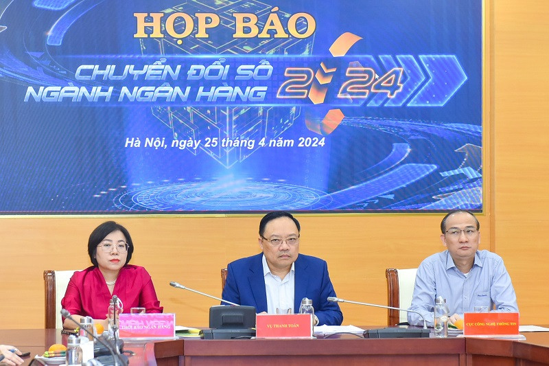 Ngân hàng Nhà nước họp báo về Ngày chuyển đổi ngành Ngân hàng năm 2024