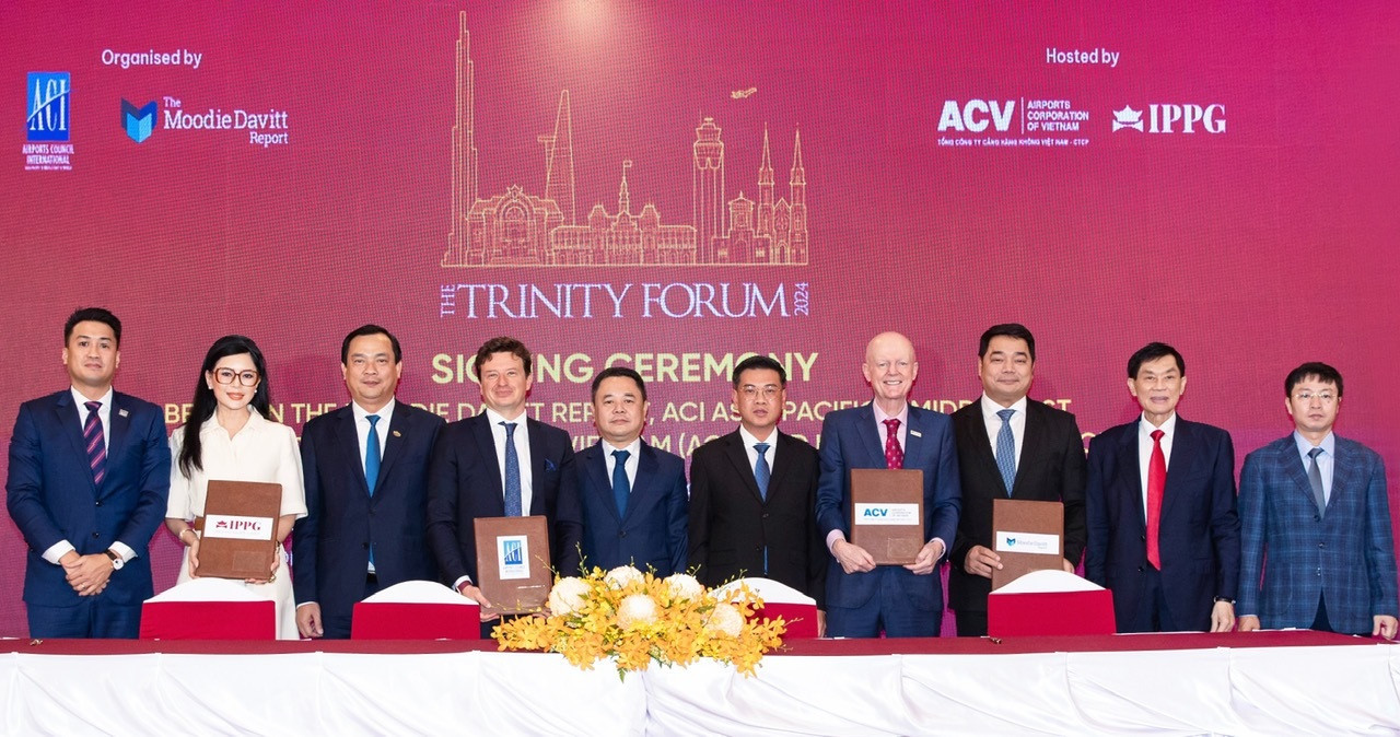 Trinity Forum là diễn đàn giao lưu, trao đổi và kết nối uy tín dành cho các doanh nghiệp hoạt động trong lĩnh vực thương mại và hàng không trên toàn thế giới. 