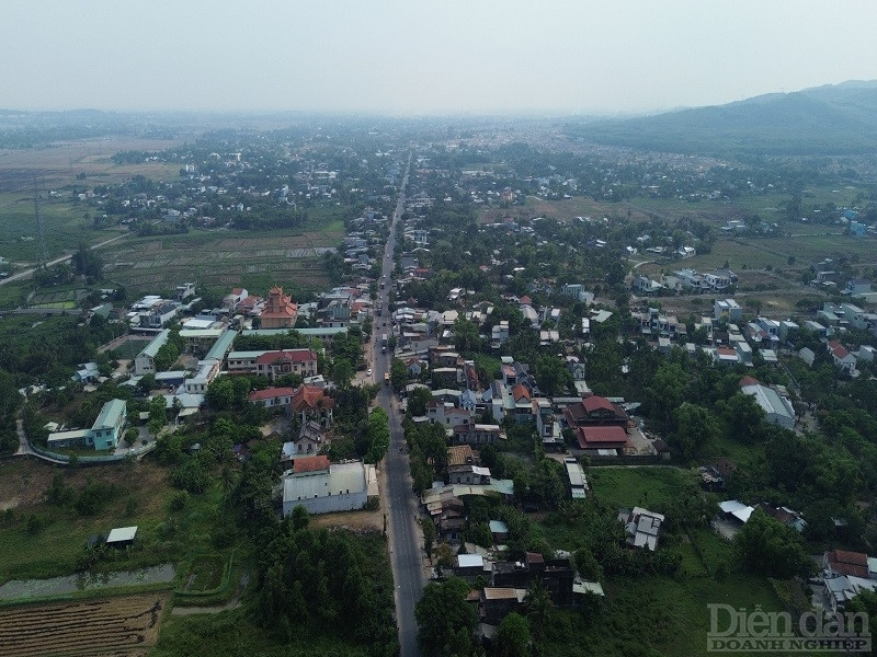 Tuy nghiên, đến nay công trình cơ bản vẫn chưa hoàn thiện. Nguyên nhân do còn một số hồ sơ chưa bàn giao mặt bằng, một số vị trí nút giao với đường dân sinh vướng còn vướng mặt bằng.