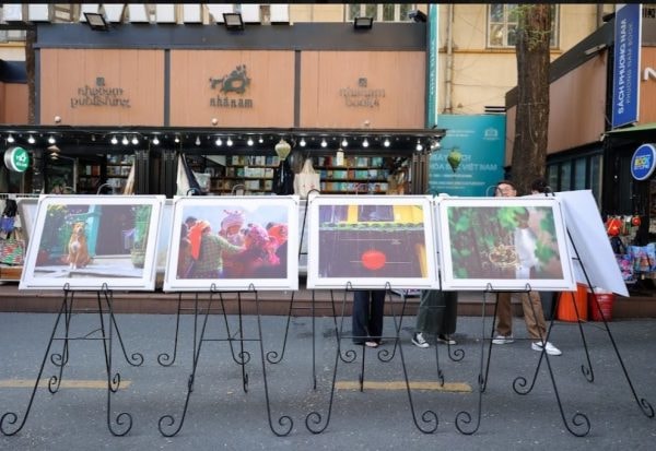RA MẮT SÁCH ẢNH “SAIGON THE LIFESTYLE AND THE FOOD” CỦA NHIẾP ẢNH GIA NGỌC TRẦN  