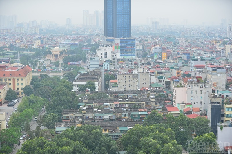 trong hơn 10 năm thực hiện luật Thủ đô 2012, bên cạnh những mặt tích cực, TP. Hà Nội cũng còn không ít tồn tại, hạn chế như quy hoạch, ùn tắc giao thông, ô nhiễm, ngập úng... - Ảnh minh họa