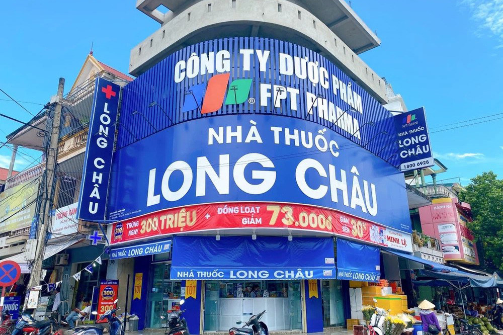 Cổ phiếu FRT dự báo hưởng lợi tăng giá từ chuỗi nhà thuốc Long Châu