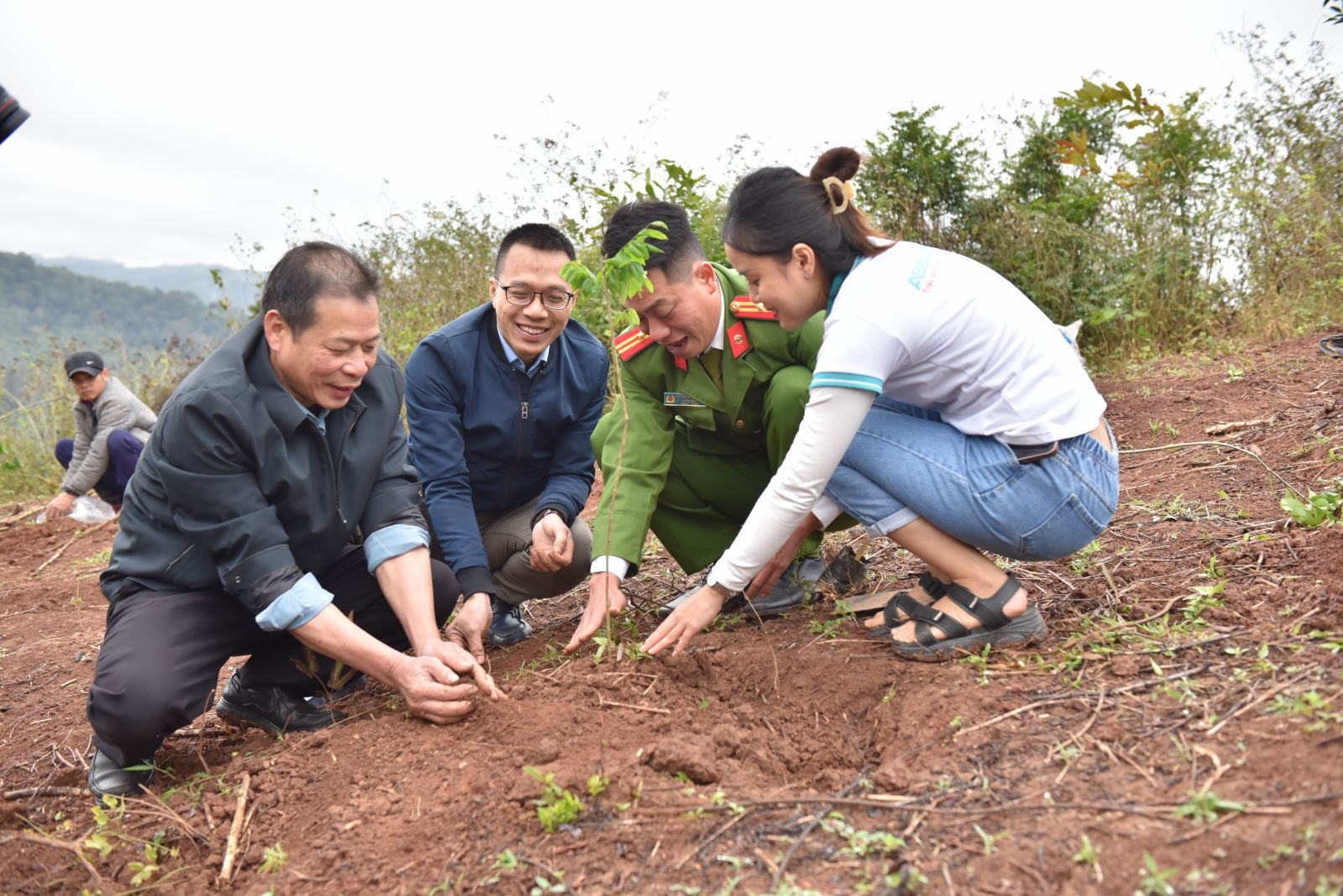 Sau hơn 2 tháng kêu gọi góp cây trồng rừng (29/1-31/3), chiến dịch vì cộng đồng 