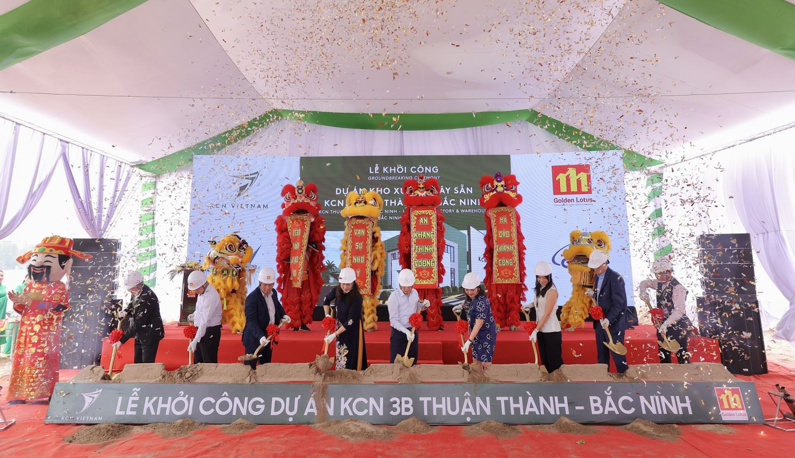 Ngày 17/4/2024, Lãnh đạo Ban Quản lý các Khu công nghiệp Bắc Ninh, KCN Việt Nam và nhà thầu thi công thực hiện lễ động thổ khởi công dự án nhà xưởng và nhà kho 14ha xây sẵn tại Khu công nghiệp Thuận Thành III – Khu B, dự kiến cung cấp cho thị trường hơn 90.000 m2 diện tích sàn kho, xưởng chất lượng cao cho thuê