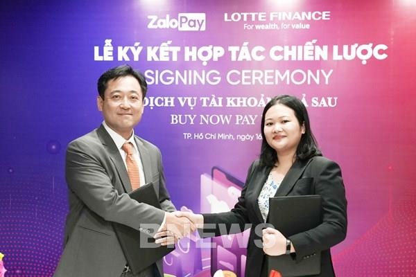 Lotte Card, công ty phát hành thẻ tín dụng lớn thứ 5 Hàn Quốc, đã bơm thêm vốn “khủng” vào đơn vị ở Việt Nam.