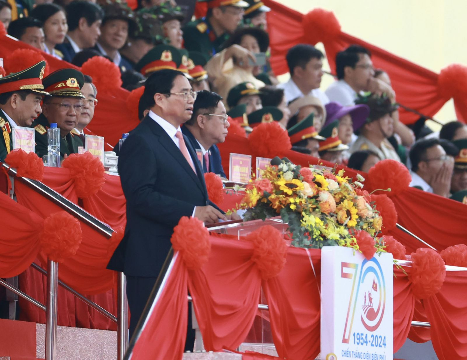 Đồng chí Phạm Minh Chính, Ủy viên Bộ Chính trị, Thủ tướng Chính phủ trình bày diễn văn tại Lễ kỷ niệm 70 năm Chiến thắng Điện Biên Phủ (1954-2024). 