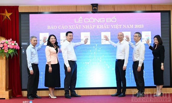 Bộ Công Thương công bố Báo cáo Xuất nhập khẩu Việt Nam năm 2023.