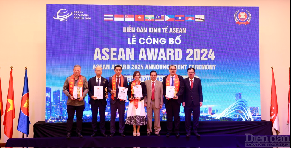 “Asean Award 2024” ghi nhận những cống hiến của những doanh nghiệp tiêu biểu có đóng góp tích cực phát triển kinh tế, an sinh xã hội, phát triển bền vững trong khu vực Asean