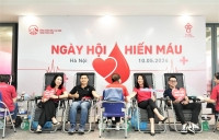 Gần 200 thành viên AIA Việt Nam tham gia hiến máu nhân đạo