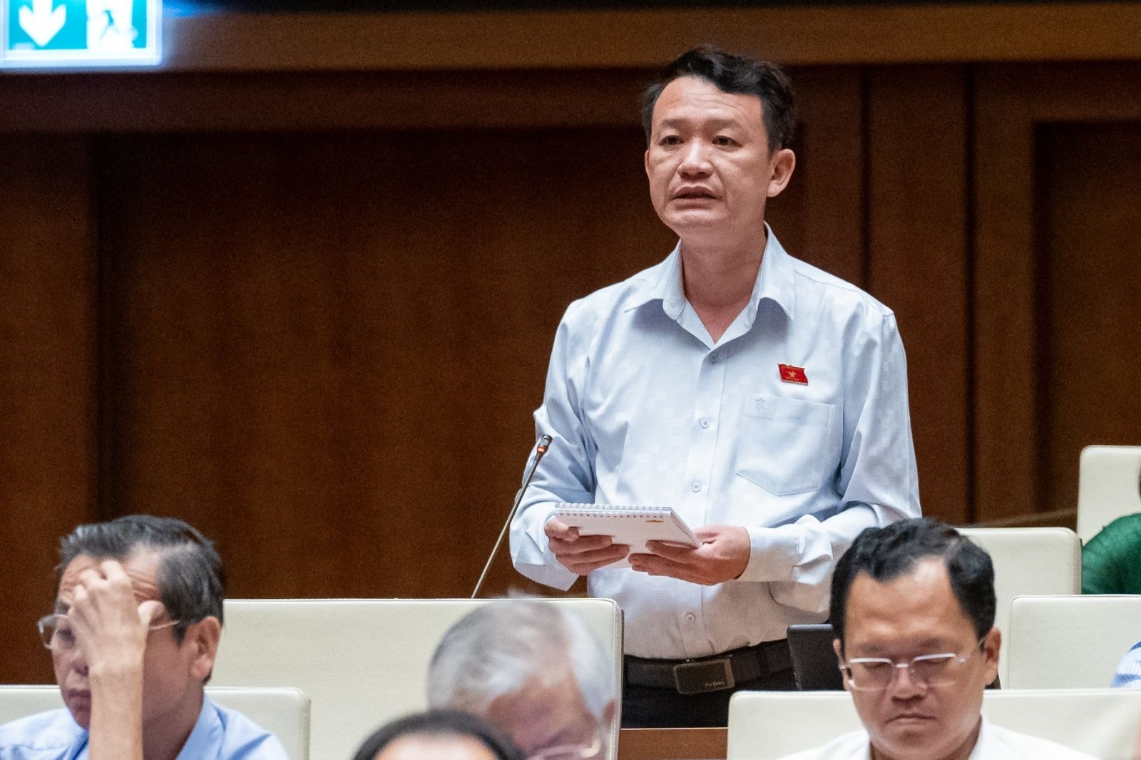Đại biểu Trần Quang Minh - Đoàn ĐBQH tỉnh Quảng Bình