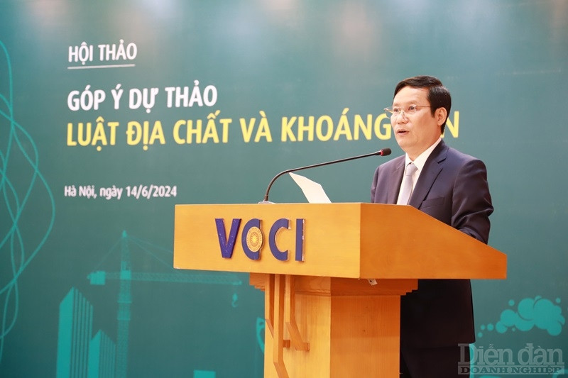 Chủ tịch VCCI - Phạm Tấn Công phát biểu tại Hội thảo