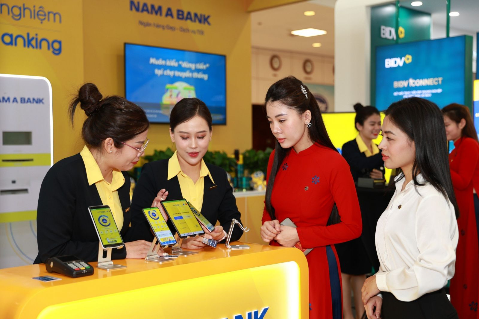 Nam A Bank được chấp thuận tăng vốn điều lệ thêm 3.145 tỷ đồng lên mức 13.725 tỷ đồng