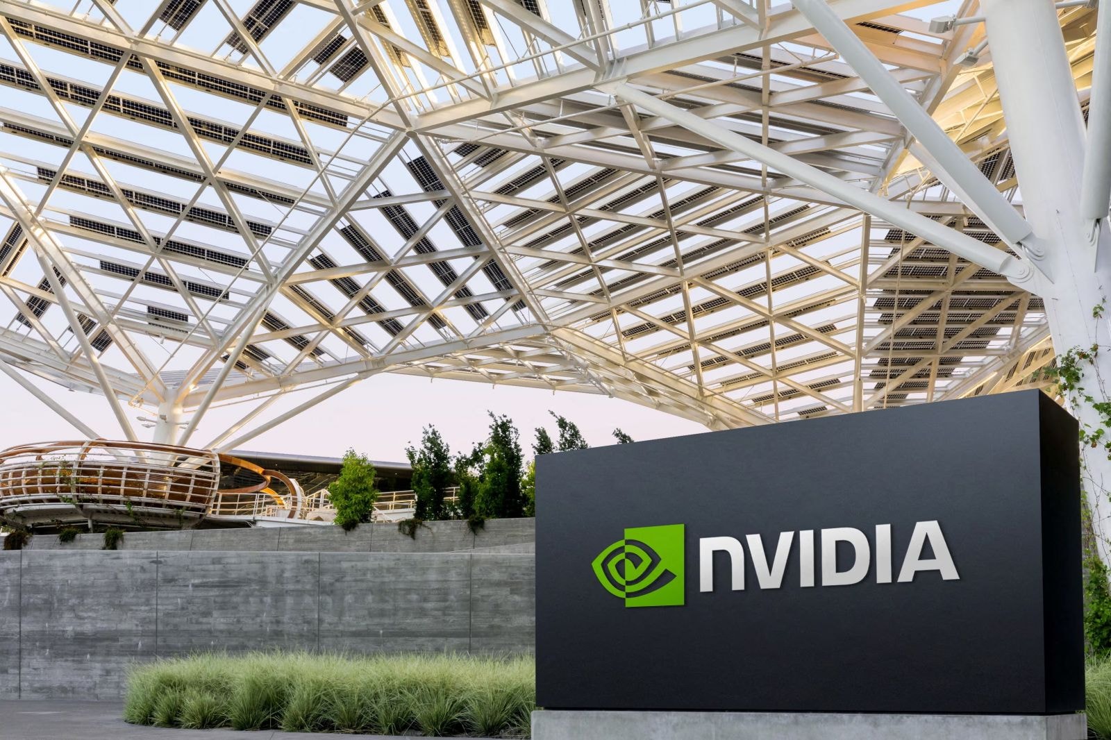 Nvidia đạt giá trị vốn hóa 3,34 nghìn tỷ đô la