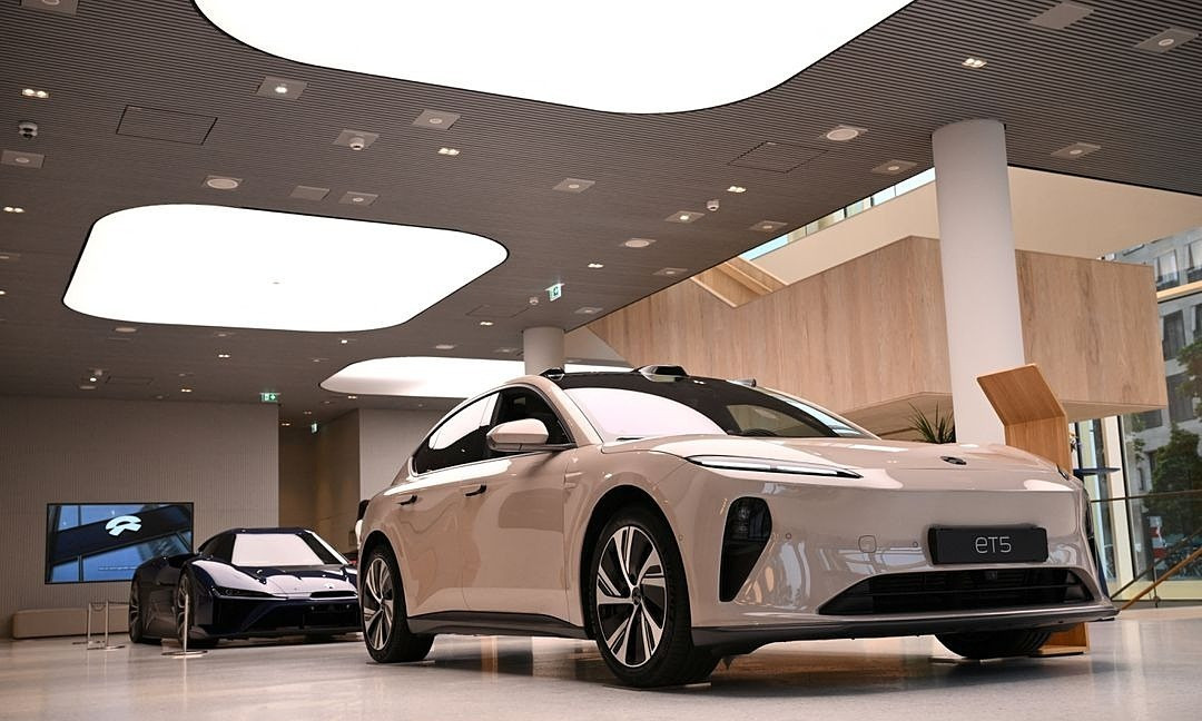 Xe điện Nio tại showroom ở Berlin (Đức). Ảnh: Reuters