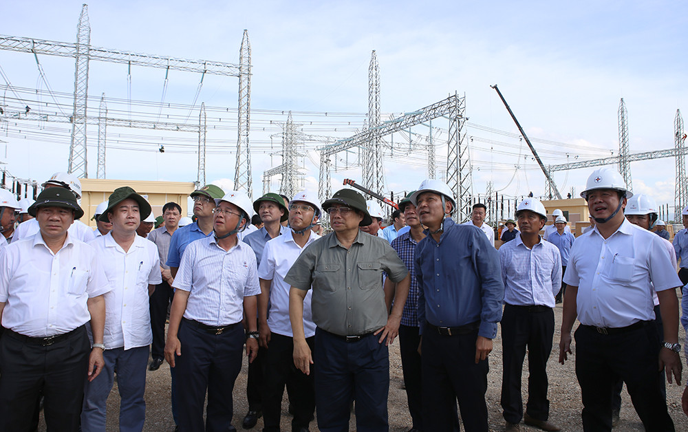 Thủ tướng kiểm tra tiến độ thi công Dự án TBA 500kV Thanh Hóa