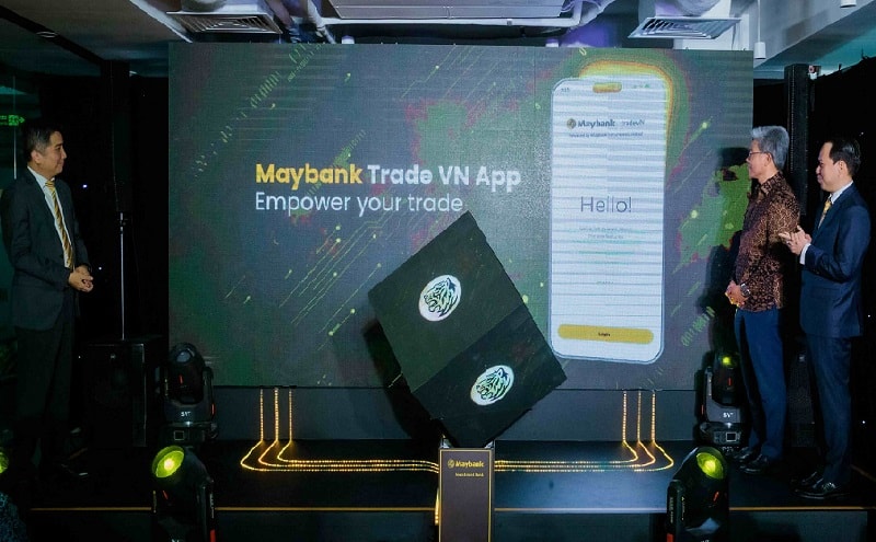 Ra mắt ứng dụng Maybank Trade VN