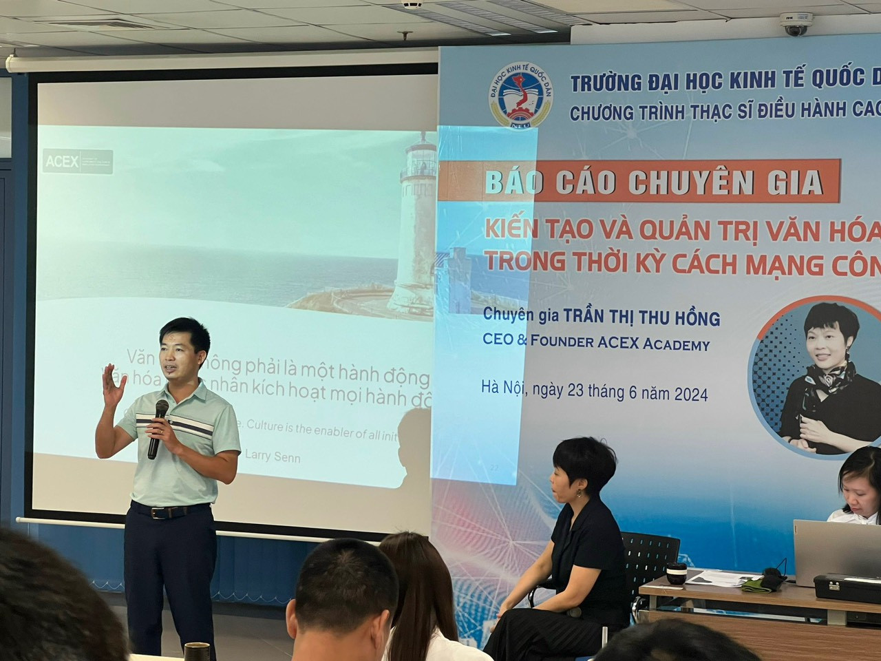 CEO Khoa Tài chính - Ngân hàng, Trường Đại học Nguyễn Trãi chia sẻ với MBA Hệ Điều hành cao cấp của Đại học Kinh tế Quốc dân về Xây dựng và phát triển văn hóa doanh nghiệp.