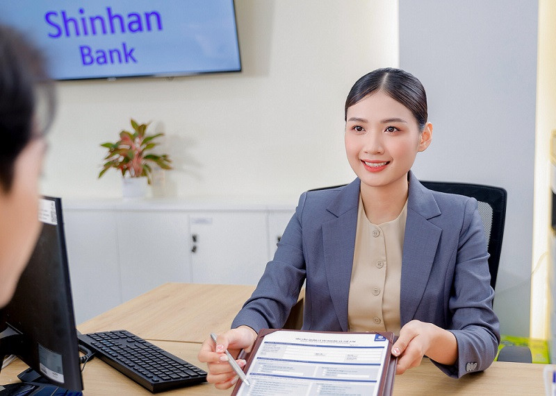 Đại diện Ngân hàng Shinhan Việt Nam cho biết thuộc nhóm thứ hai do đã có mức tăng trưởng cao hơn mức bình quân trong 06 tháng đầu năm