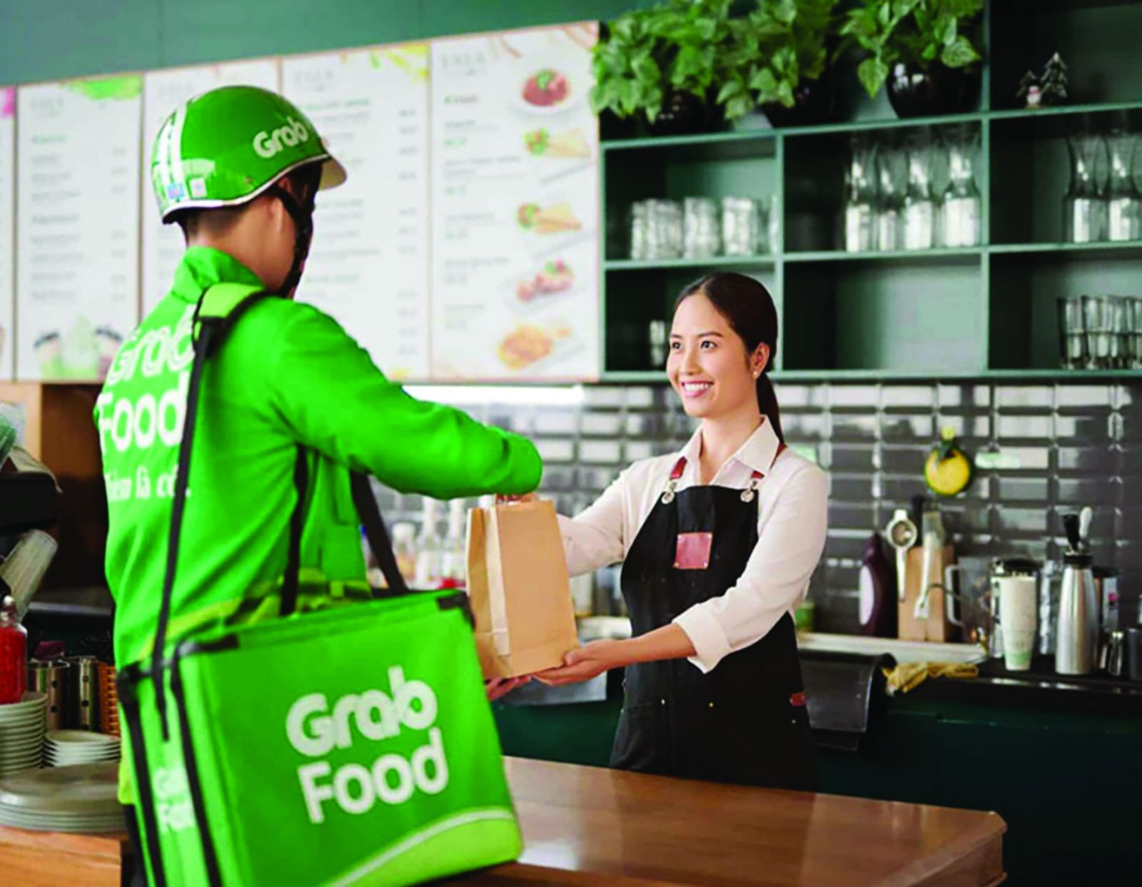  GrabFood và GrabMart hỗ trợ tính năng Quản lý Tiếp thị sử dụng ngay trên ứng dụng điện thoại. 