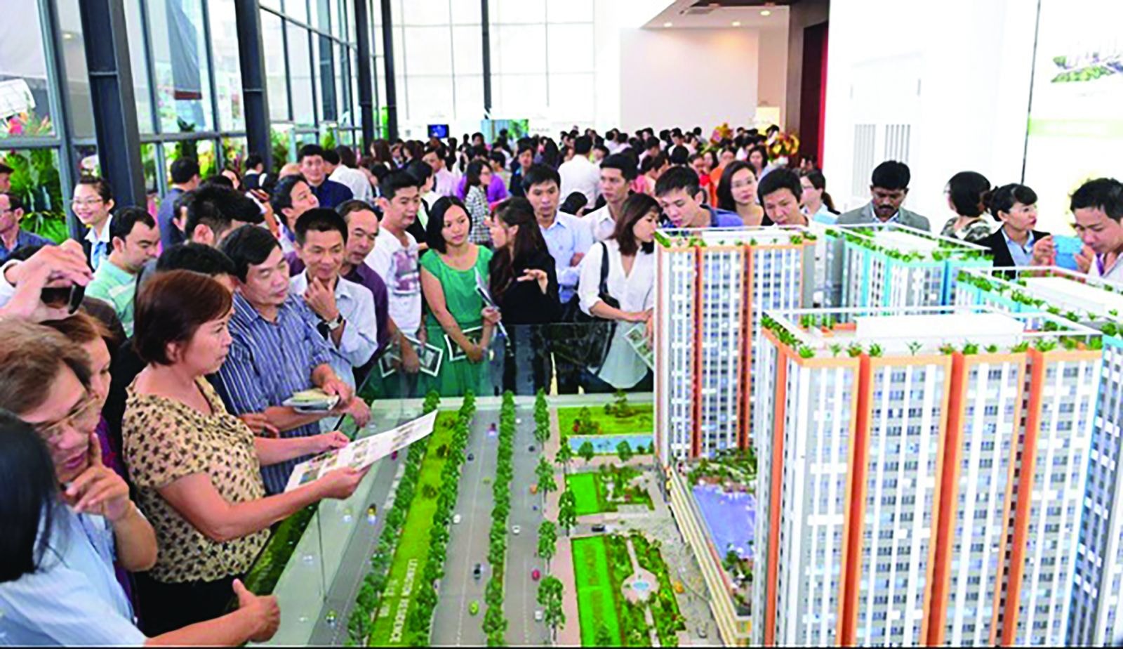  Đảm bảo giá đất được định giá sát với thị trường sẽ tránh được việc giá đất tăng đột biến hoặc “sốt ảo” gây nguy cơ mất an toàn cho thị trường bất động sản nói chung và thị trường vốn nói riêng. 
