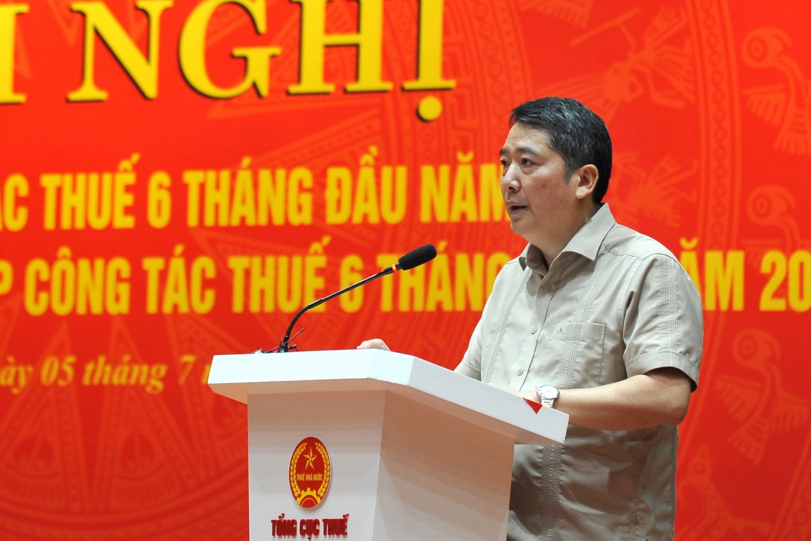 Để hoàn thành nhiệm vụ thu ngân sách cả năm 2024, ngành Thuế cần quyết liệt, triển khai đồng bộ các giải pháp quản lý thu, chống thất thu, thu hồi nợ thuế, thanh tra, kiểm tra đảm bảo toàn ngành hoàn thành vượt mức dự toán Quốc hội, Chính phủ, Bộ Tài chính giao năm 2024.