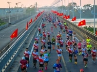 Hơn 11.500 vận động viên tham gia Giải vô địch Quốc gia Tiền Phong Marathon tại Phú Yên