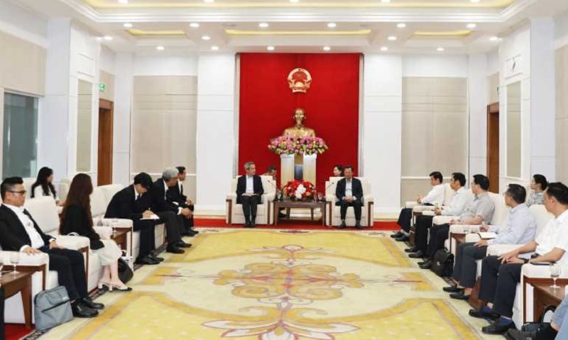 Lãnh đạo tỉnh Quảng Ninh làm việc với Ủy ban Đầu tư và Tín dụng Tập đoàn Marubeni (Nhật Bản) (Ảnh: Cổng TTĐT tỉnh Quảng Ninh)