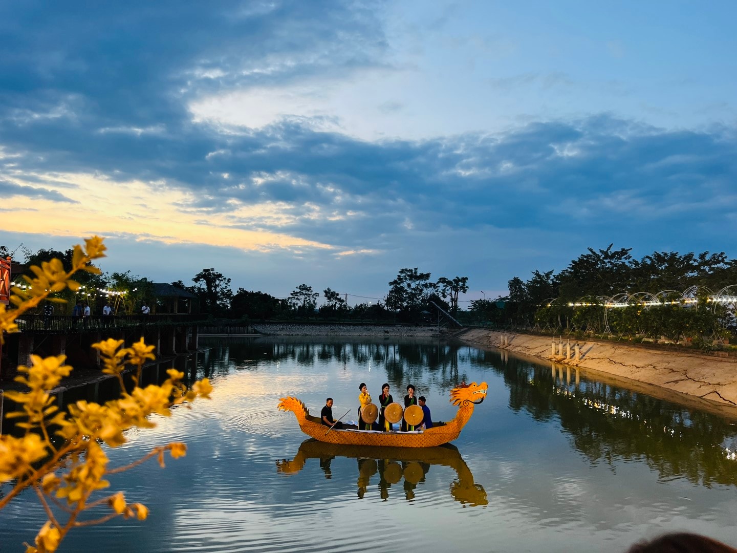 Trải nghiệm hát quan họ tại khu du lịch sinh thái văn hóa Green Farm, huyện Tiên Du, Bắc Ninh