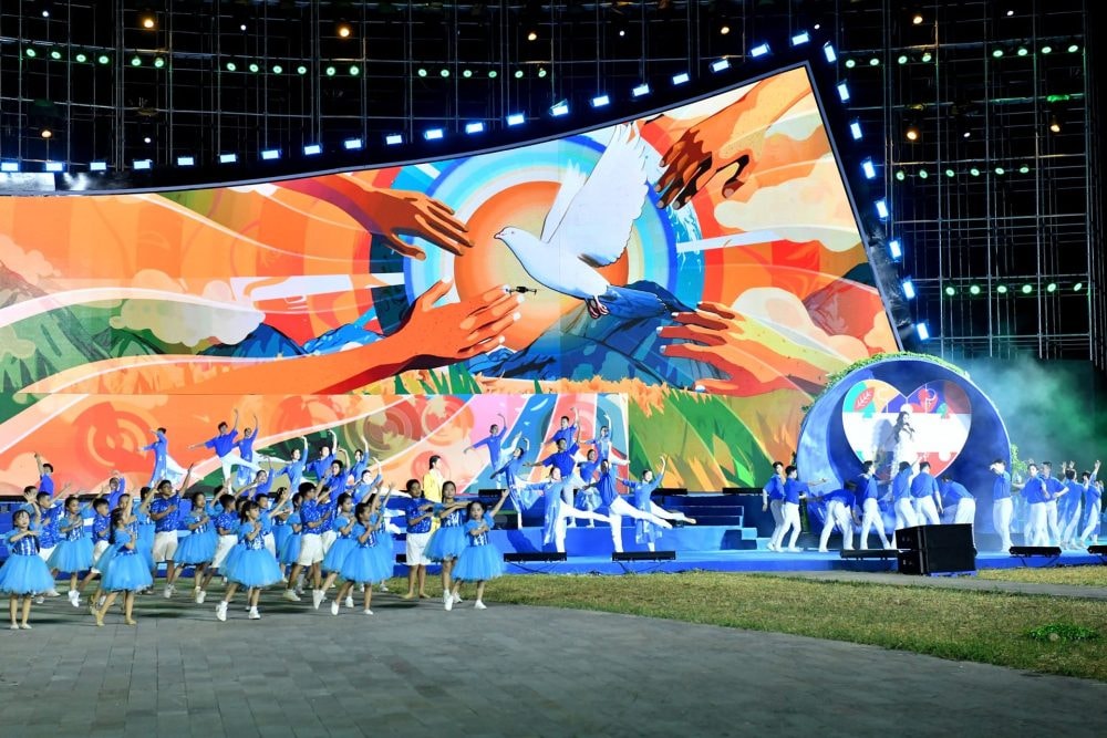 Khai mạc Lễ hội Vì hòa bình 2024: Tôn vinh giá trị của hòa bình Khai mạc Lễ hội Vì hòa bình 2024: Tôn vinh giá trị của hòa bình