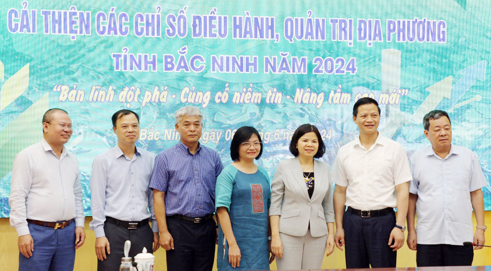 Tỉnh Bắc Ninh luôn thẳng thắn nhìn nhận những tồn tại, lắng  nghe ý kiến chuyên gia để rút ra những bài học kinh nghiệm trong công tác cải cách hành chính, cải thiện môi trường kinh doanh, cung cấp dịch vụ công tại cơ sở