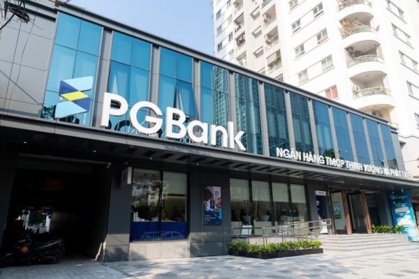 Góc nhìn pháp lý về công bố thông tin trong lĩnh vực chứng khoán và bài học PGBank