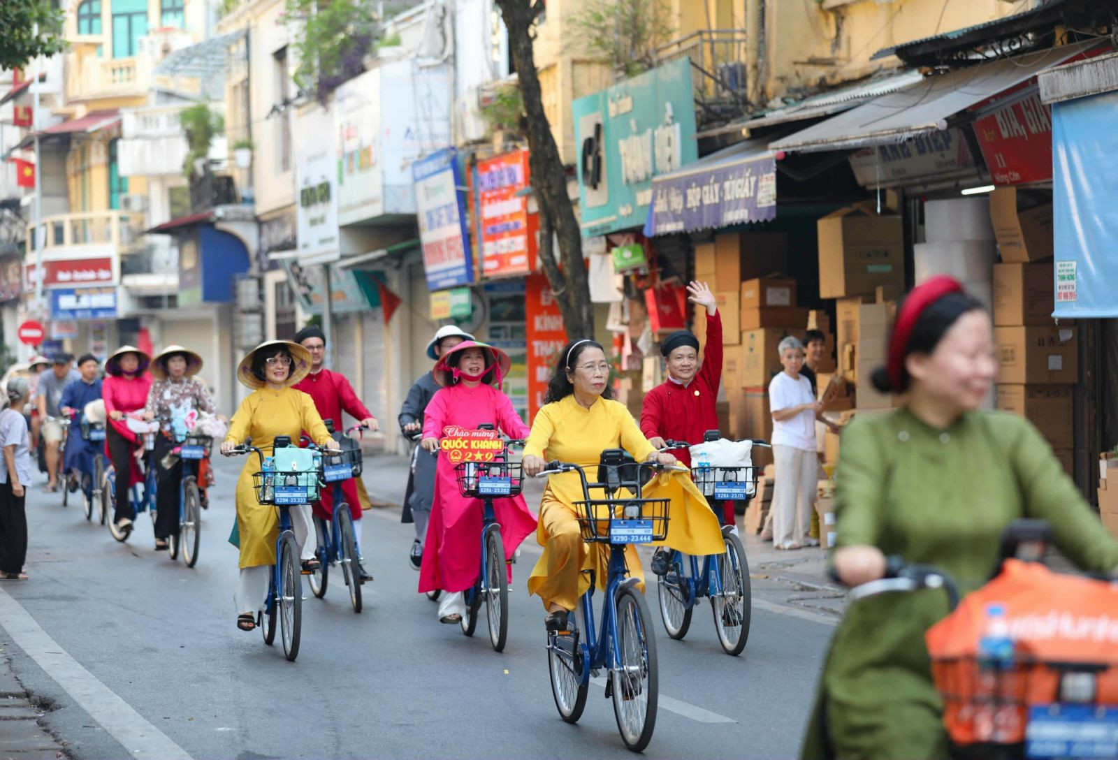  Hà Nội sẽ tăng tốc xây dựng sản phẩm, xúc tiến quảng bá để có thể đạt được mục tiêu đón 26,5 triệu lượt du khách, trong đó có 5 triệu lượt khách quốc tế.