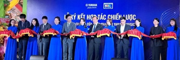 PHƯƠNG NAM “BẮT TAY” HỢP TÁC CHIẾN LƯỢC CÙNG TẬP ĐOÀN ÂM NHẠC LỚN BẬC NHẤT THẾ GIỚI YAMAHA MUSIC VIỆT NAM