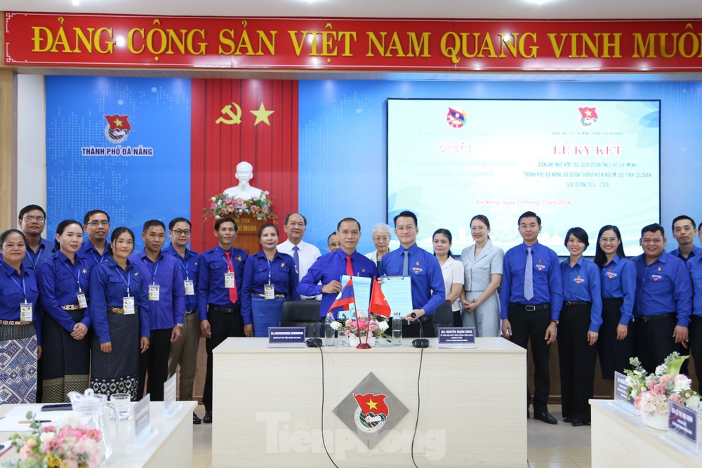 Thành Đoàn Đà Nẵng đã ký kết bản ghi nhớ hợp tác Tỉnh Đoàn Salavan nhằm đẩy mạnh các hoạt động hỗ trợ thanh niên khởi nghiệp và nâng cao chất lượng hoạt động tình nguyện vì an sinh XH.