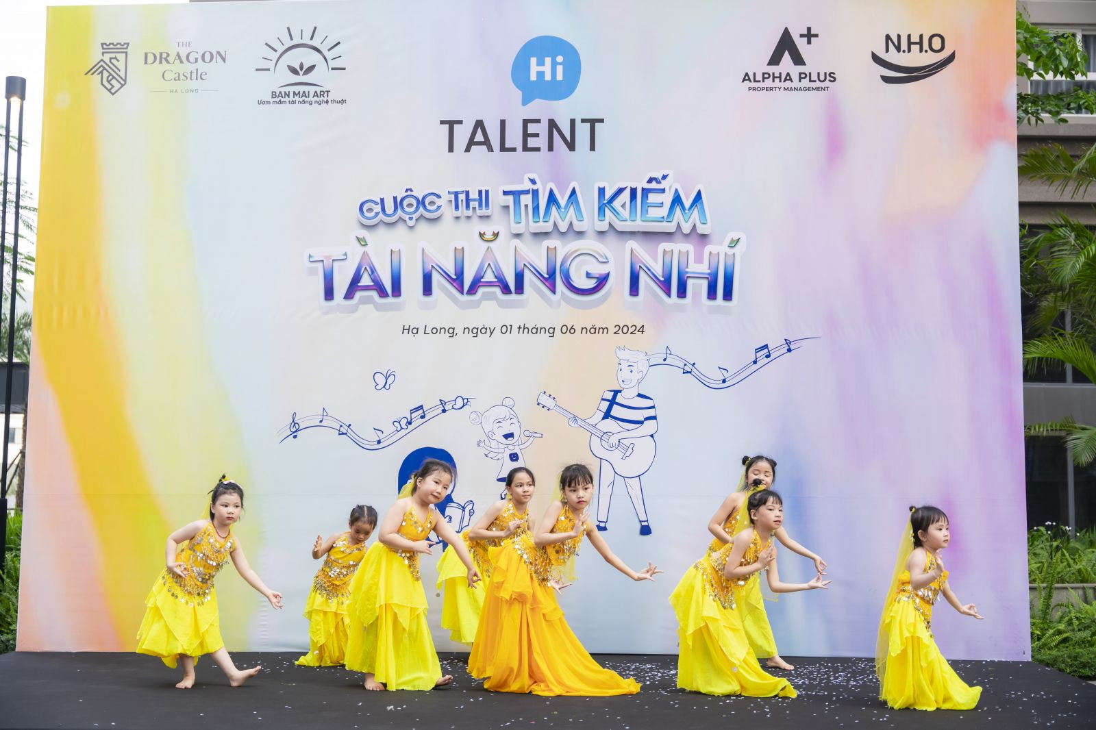 Ngày hội Hi TALENT - khởi động mùa hè đầy sắc màu cho các cư dân nhí tạip/The Dragon Castle - Hạ Long