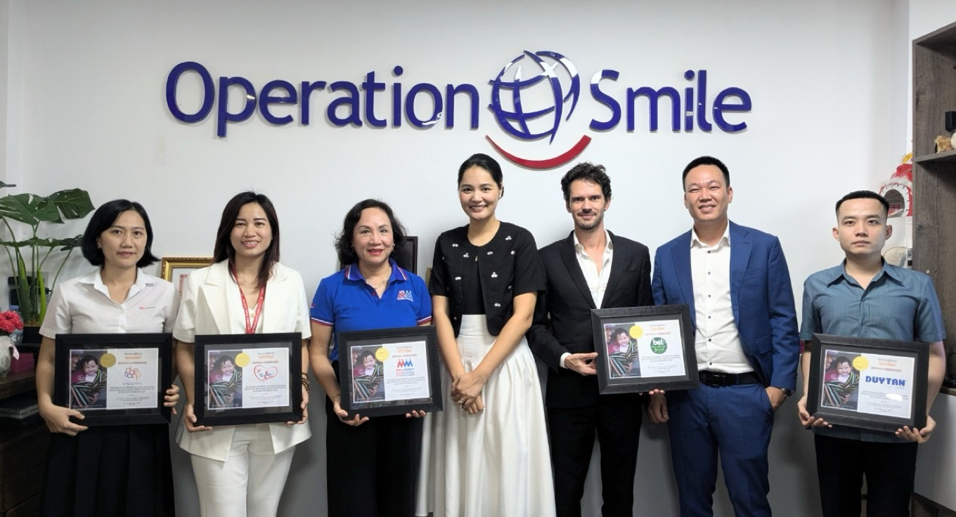 Tổ chức Phẫu thuật nụ cười (Operation Smile Việt Nam) tri ân MM Mega Market Việt Nam cùng các đối tác