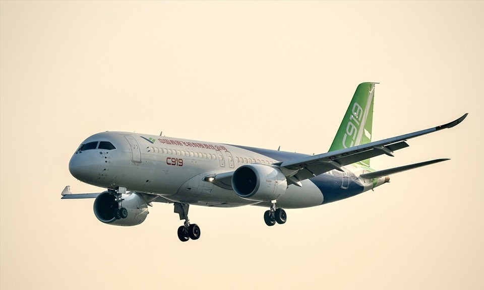 Trung Quốc sản xuất máy bay nội địa C919 để cạnh tranh với Boeing, Airbus