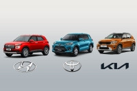 SUV hạng A: Hyundai Venue - Toyota Raize - Kia Sonet, chọn xe nào?