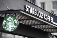 Cổ phiếu Starbucks có đang bị định giá thấp không?