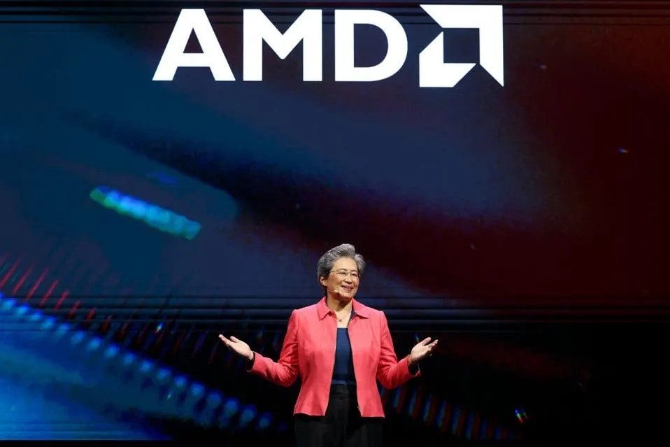 Toan tính của AMD khi thâu tóm một công ty máy chủ