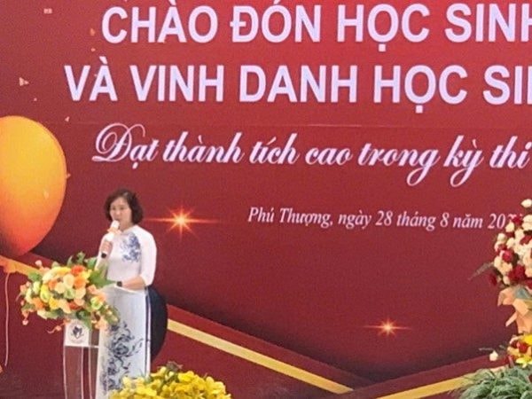 Chào đón học sinh khối 6 năm học 2024 – 2025 của trường THCS Phú Thượng