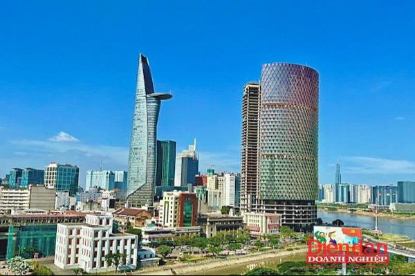 Đến cuối tháng 7/2024, tổng dư nợ tín dụng bất động sản tại TP HCM đạt trên 1 triệu tỷ đồng. Ảnh: VA