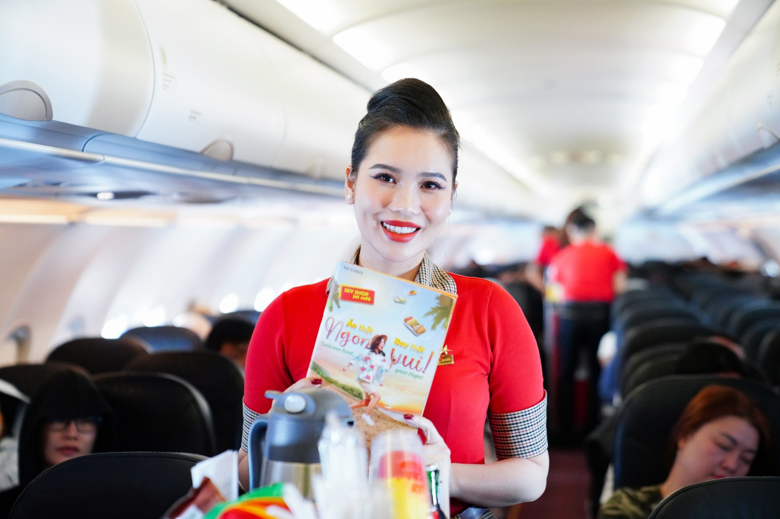 Vietjet cabin crew